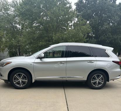 2016 INFINITI QX60 Base