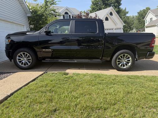 Black 2023 RAM 1500 Laramie