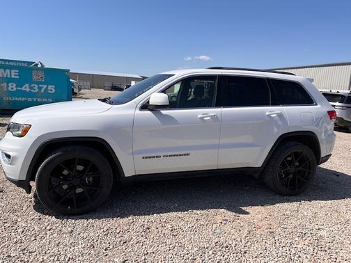 2019 Jeep Grand Cherokee Laredo E