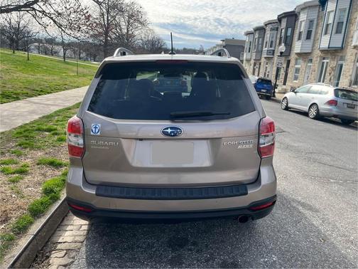 2015 Subaru Forester 2.5i Touring