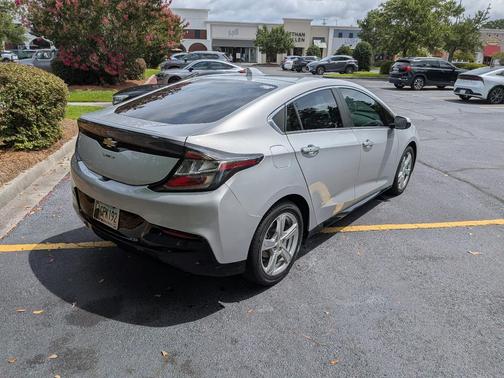 Silver 2017 Chevrolet Volt LT