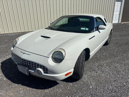 White 2002 Ford Thunderbird Premium