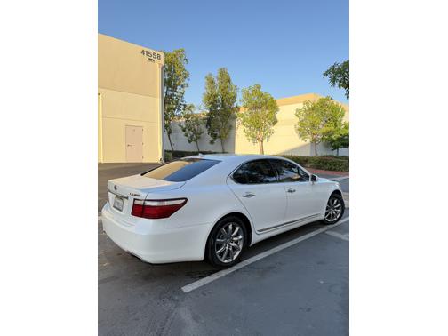 2007 Lexus LS 460 Base