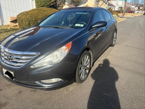 2012 Hyundai SONATA SE