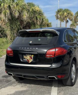 Black 2014 Porsche Cayenne Cayenne Platinum Edition