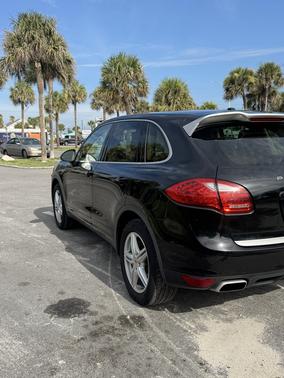 Black 2014 Porsche Cayenne Cayenne Platinum Edition