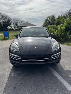 Black 2014 Porsche Cayenne Cayenne Platinum Edition