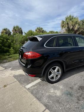 Black 2014 Porsche Cayenne Cayenne Platinum Edition
