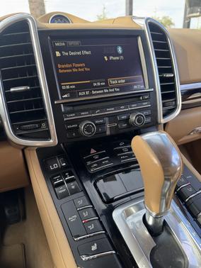 Black 2014 Porsche Cayenne Cayenne Platinum Edition