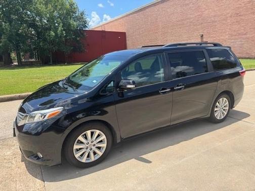 Black 2015 Toyota Sienna Limited Premium