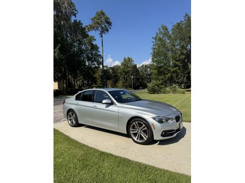2017 BMW 330 i xDrive