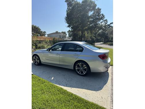 2017 BMW 330 i xDrive