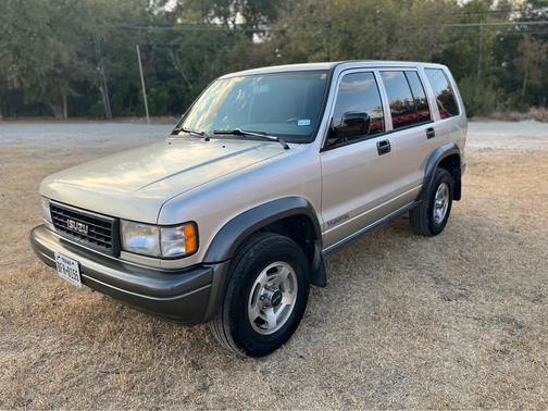 1996 Isuzu Trooper LS