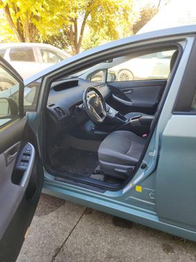 Green 2012 Toyota Prius Three