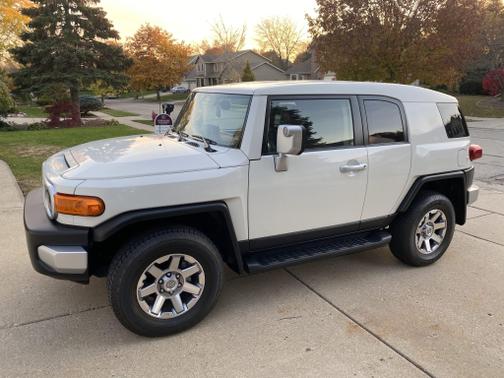 2010 Toyota FJ Cruiser Base