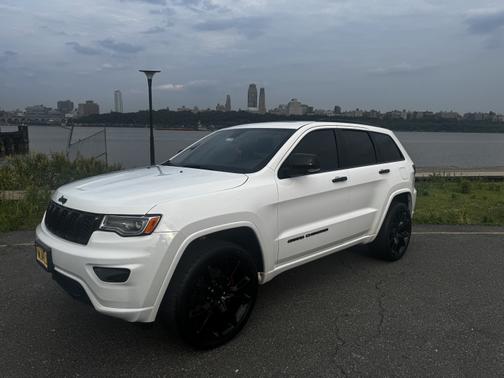 2020 Jeep Grand Cherokee Overland