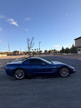 Blue 2002 Chevrolet Corvette Z06