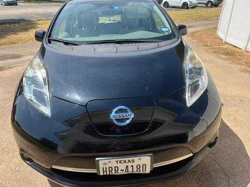 Black 2012 Nissan Leaf SL