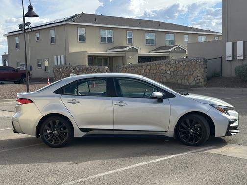 2024 Toyota Corolla SE