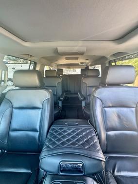 Black 2019 Chevrolet Suburban LT