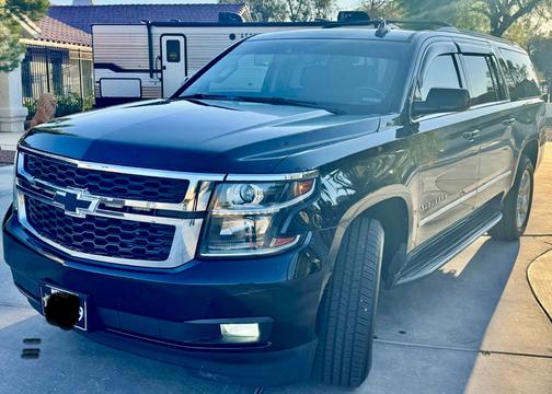 Black 2019 Chevrolet Suburban LT