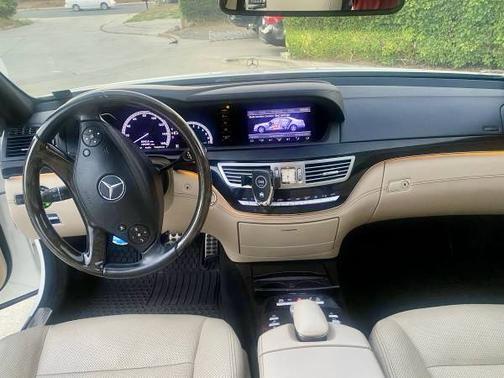 2013 Mercedes-Benz S-Class S 550