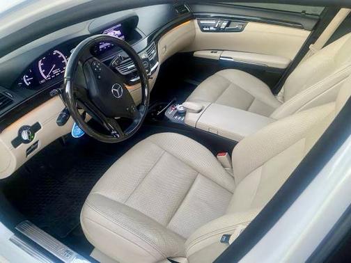 2013 Mercedes-Benz S-Class S 550
