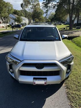 Silver 2019 Toyota 4Runner SR5 Premium