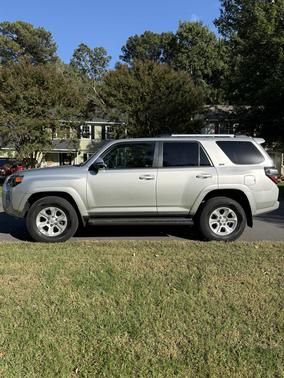 Silver 2019 Toyota 4Runner SR5 Premium