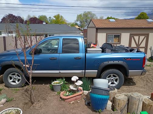 Blue 2003 Dodge Ram 1500 SLT Quad Cab