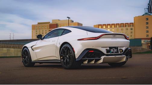 2020 Aston Martin Vantage Base