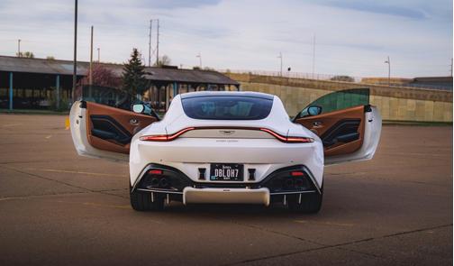 2020 Aston Martin Vantage Base