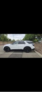 White 2020 Ford Explorer ST