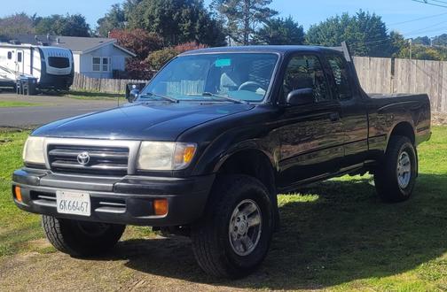 1998 Toyota Tacoma Xtracab