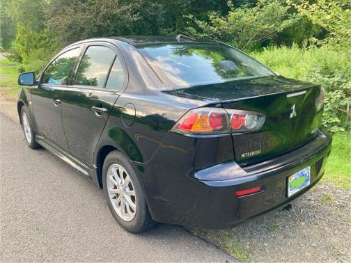 2010 Mitsubishi Lancer ES