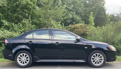2010 Mitsubishi Lancer ES