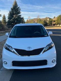 2011 Toyota Sienna SE