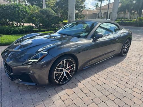 2024 Maserati GranCabrio Trofeo 3.0L