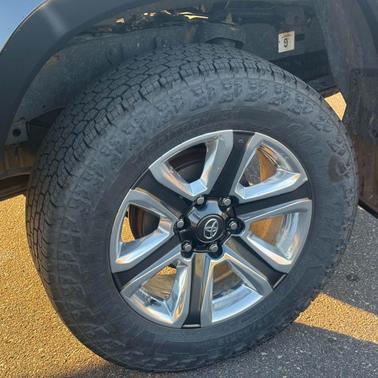 Black 2018 Toyota Tacoma Limited