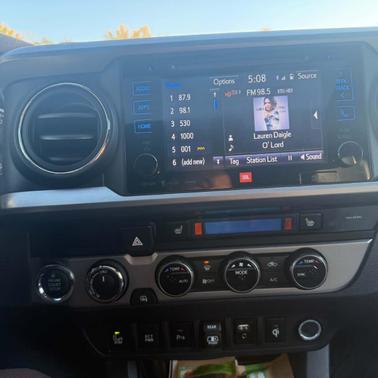 Black 2018 Toyota Tacoma Limited