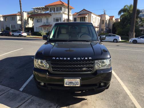 Photo 1 of 5 of 2011 Land Rover Range Rover HSE