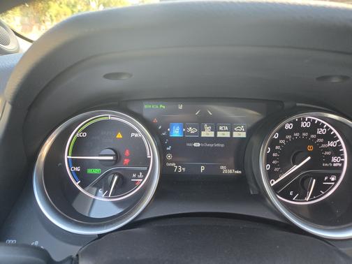 2018 Toyota Camry Hybrid XLE