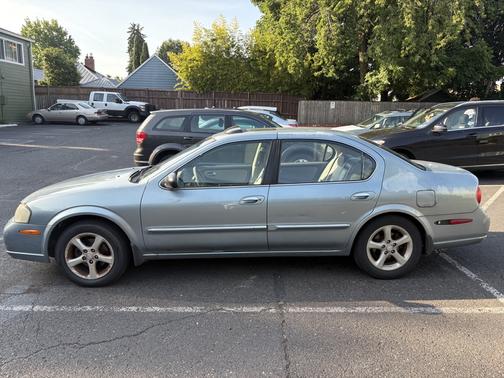 2001 Nissan Maxima GLE