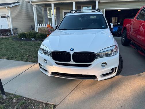 White 2017 BMW X5 xDrive35i