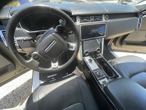 Black 2021 Land Rover Range Rover SWB