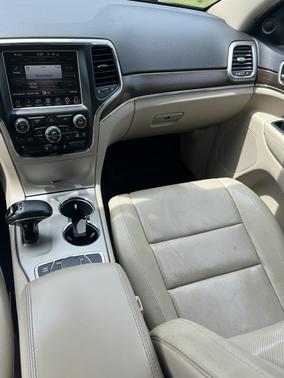 White 2015 Jeep Grand Cherokee Limited