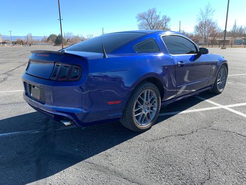 2013 Ford Mustang V6 Premium
