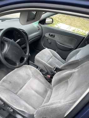 2003 Kia Spectra Base