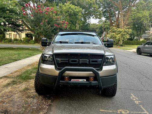 2005 Ford F-150 XLT