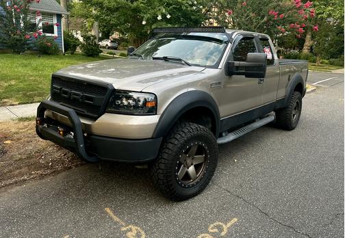 2005 Ford F-150 XLT